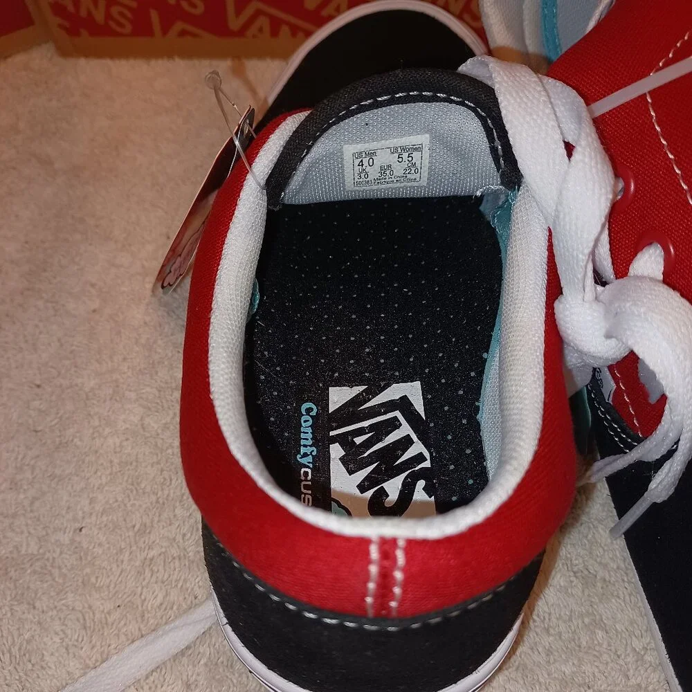 Vans Men's 4.5/Women's 6 Black & Red Chili Pepper Comfycush VN0A3WM92QE